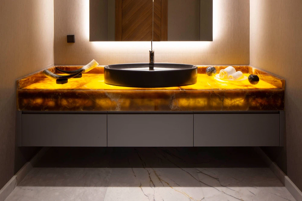 Honey onyx backlit table tops Honey onyx backlit table tops
