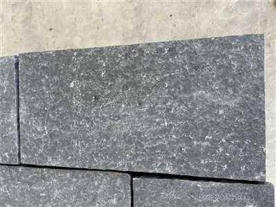 Dökkgrár paver