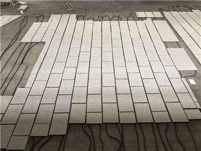 Innkeyrsla á malbikunarsteini