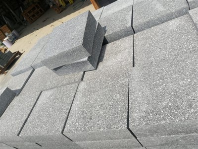 Steinhellur úr porfýri